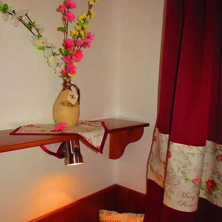 U Vinara Milana, Tatralandia Lodge